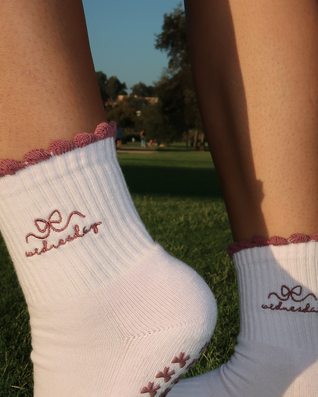 wear pink wednesday grip socks