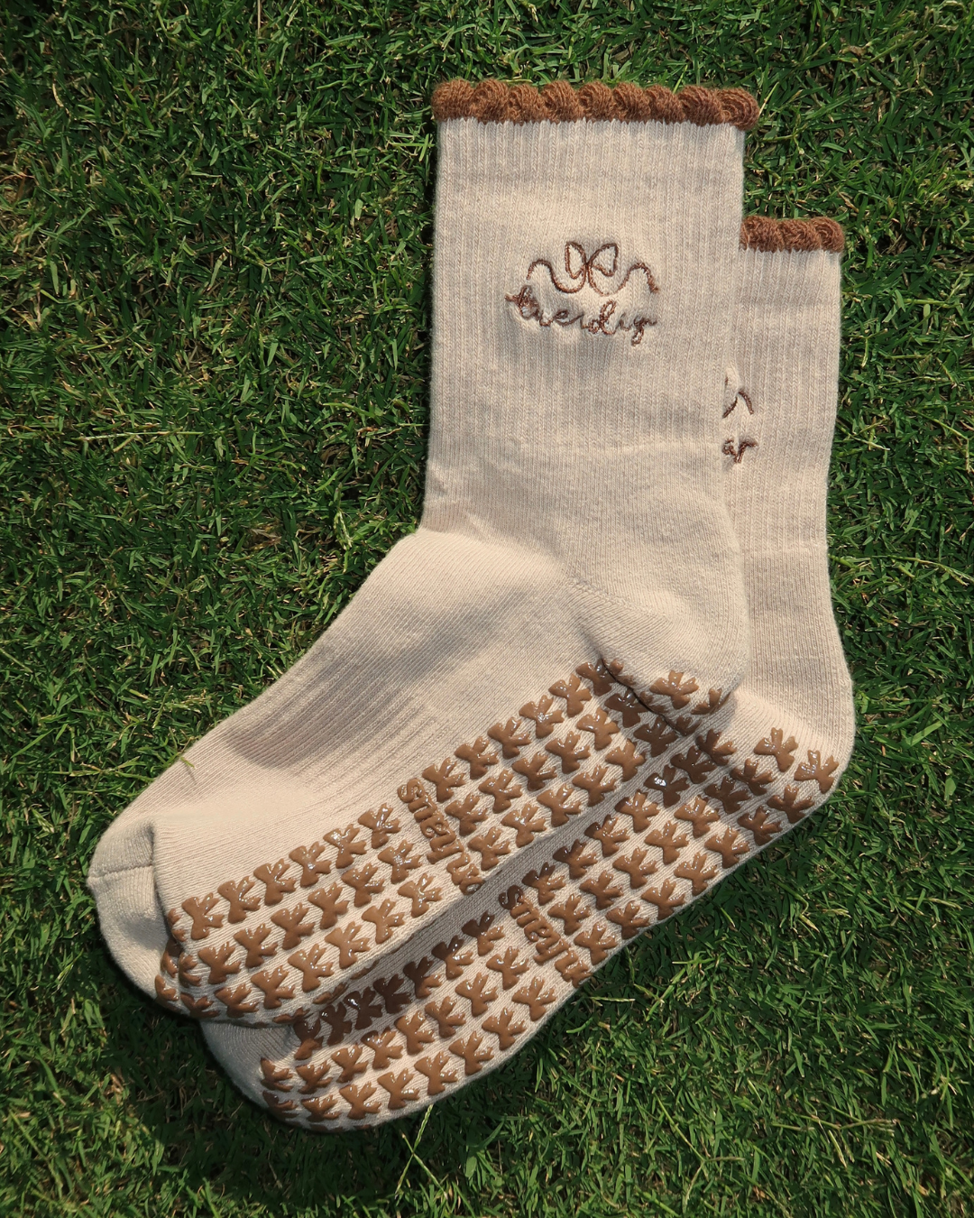 toffee tuesday grip socks