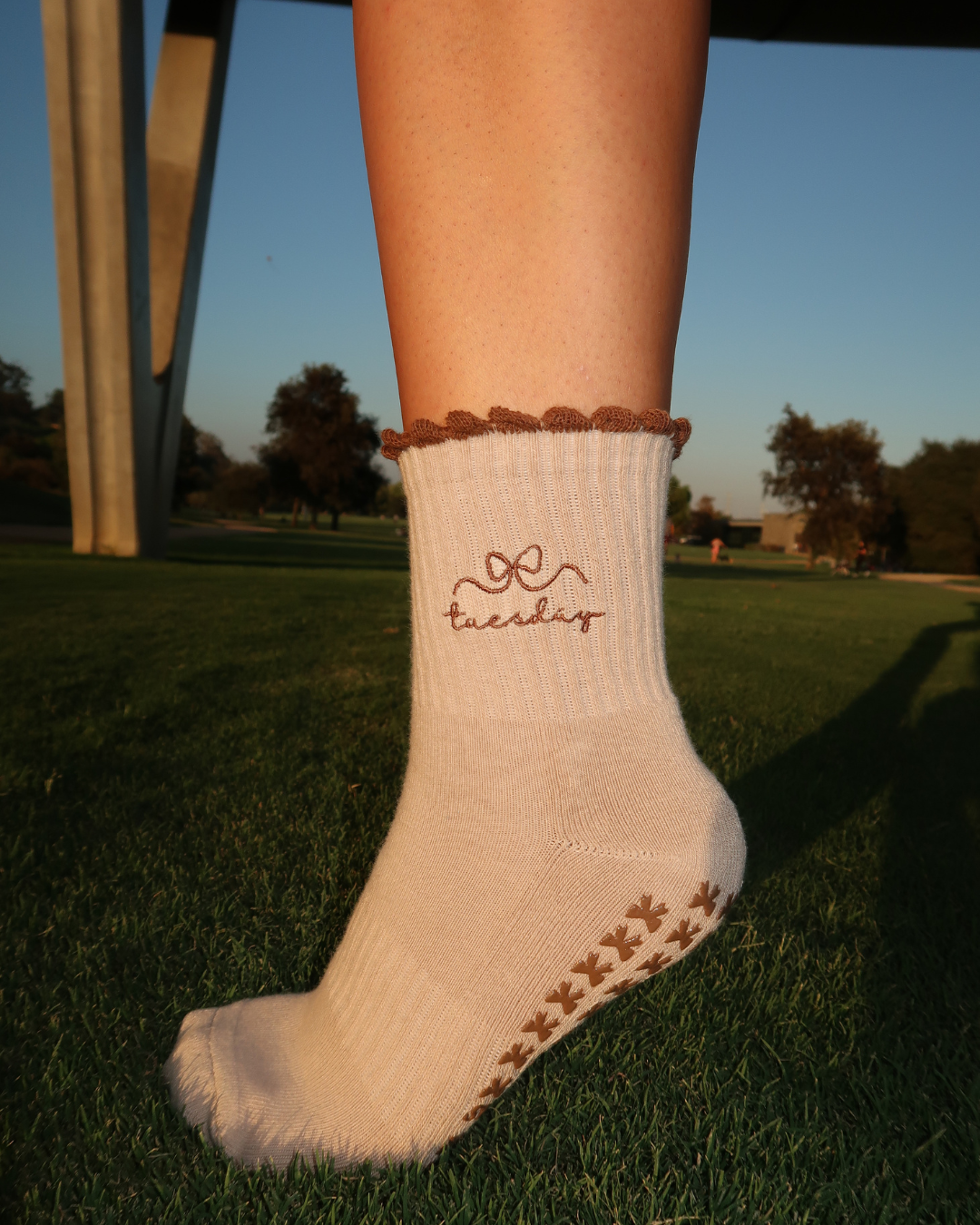 toffee tuesday grip socks
